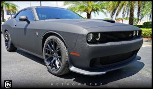 Dodge Challenger Hellcat SRT by MetroWrapz 2016 года